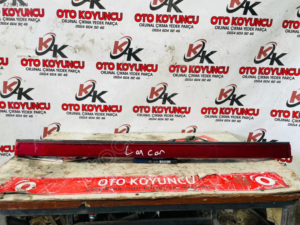 Mitsubishi Lancer arka reflektör orijinal çıkma