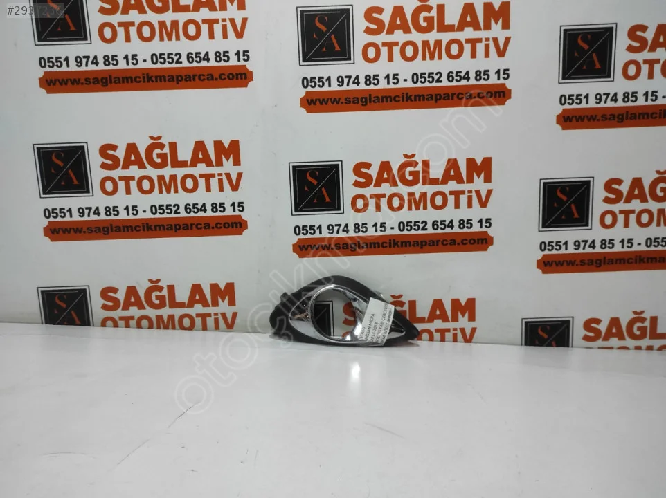 NİSSAN MİCRA 13-18 ÇIKMA SOL SİS FARI ÇERÇEVESİ OEM; 62257-3HN0B