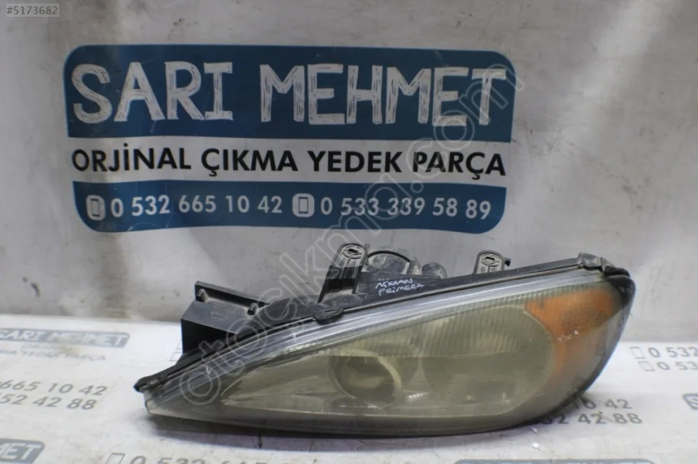 Nissan Primera Sol Ön Far
