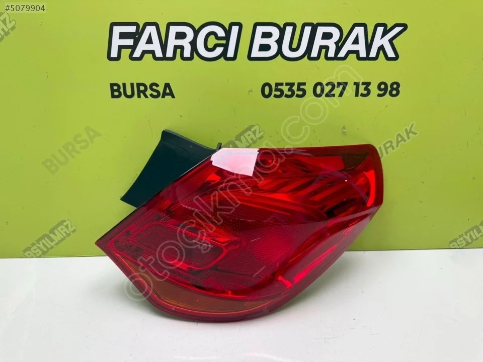 Opel Astra J 2010 Sağ Dış Stop 714021651801