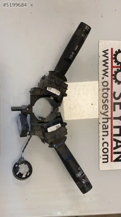 Opel Astra J Silecek Sinyal Kolu 95433824