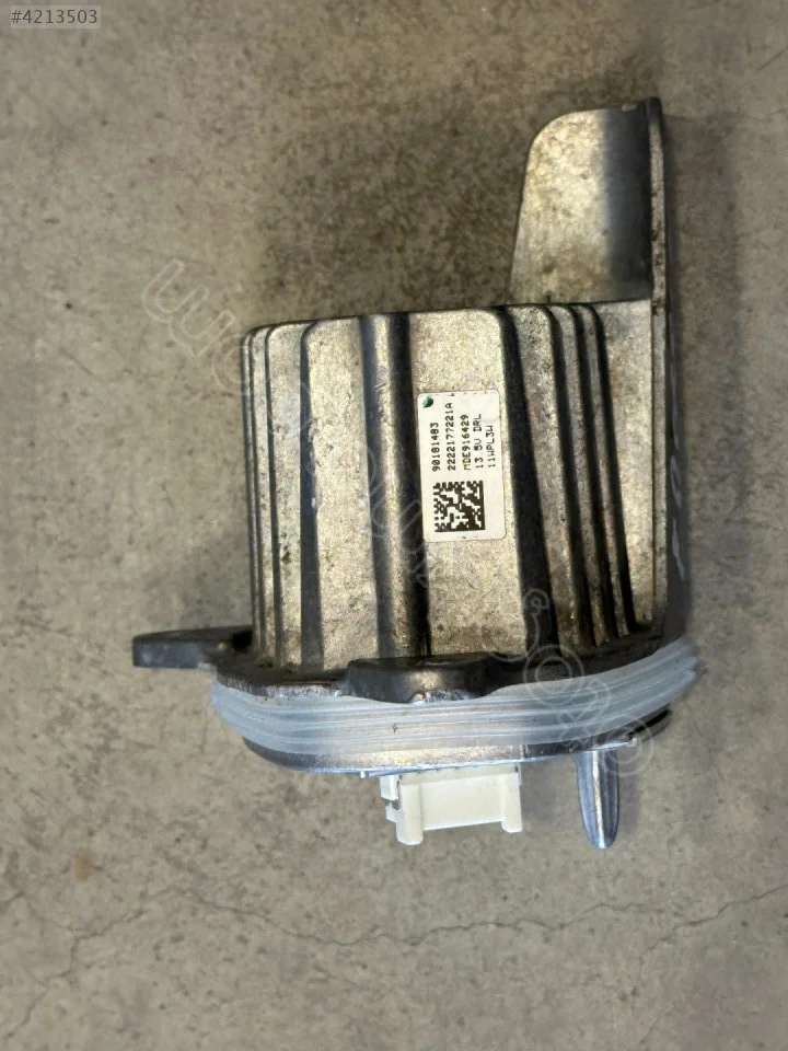 OPEL CROSSLAND SOL FAR LED BEYNİ 90181483