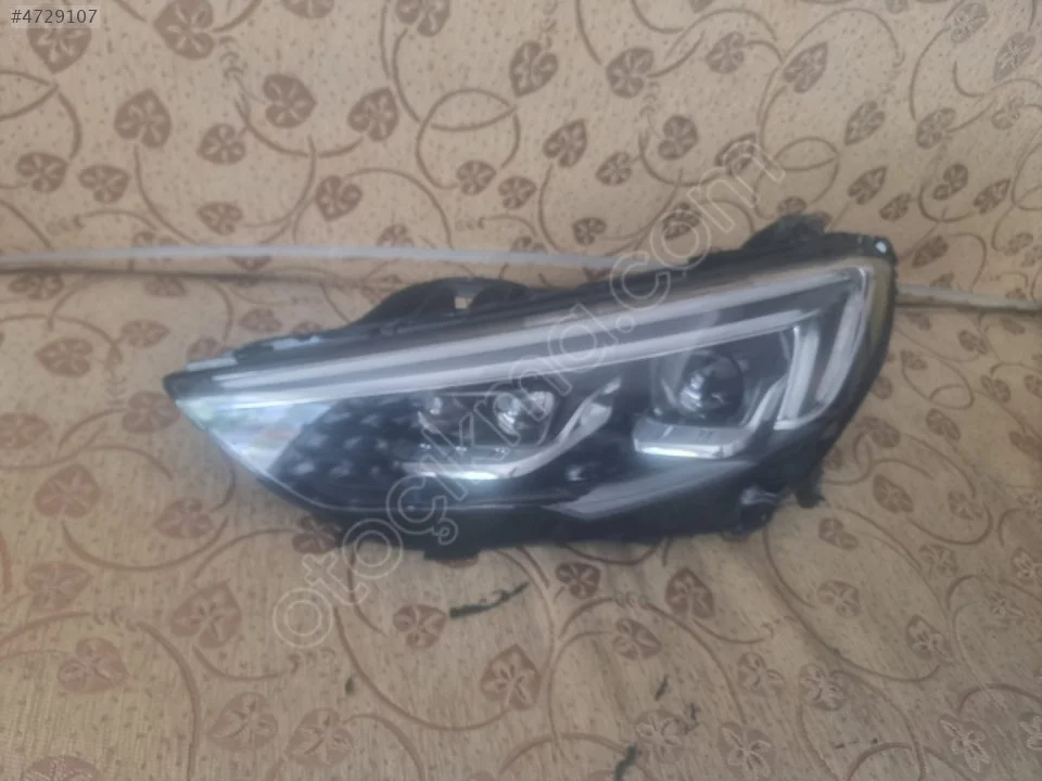 OPEL INSİGNİA SOL FAR İLÜX