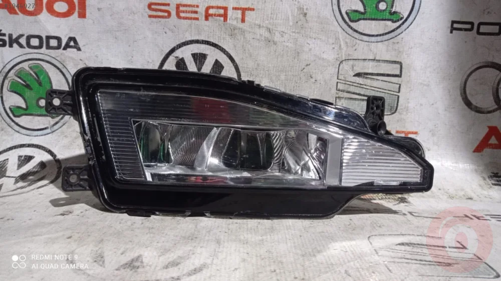 PASSAT B8 SOL ORJINAL ÇIKMA  SİS FARI