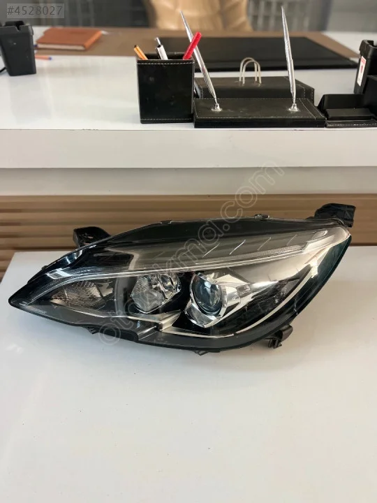 Peugeot 308 Ledli Mercekli Ön Sol Far 9816990680