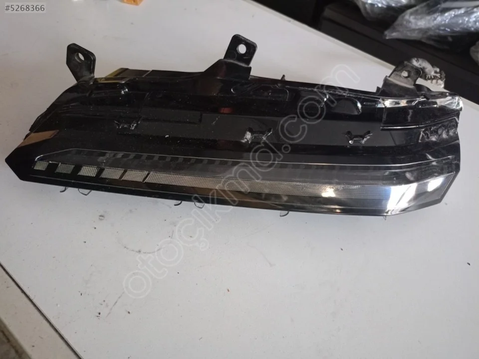 Peugeot 408 Gündüz LED Sağ Taraf