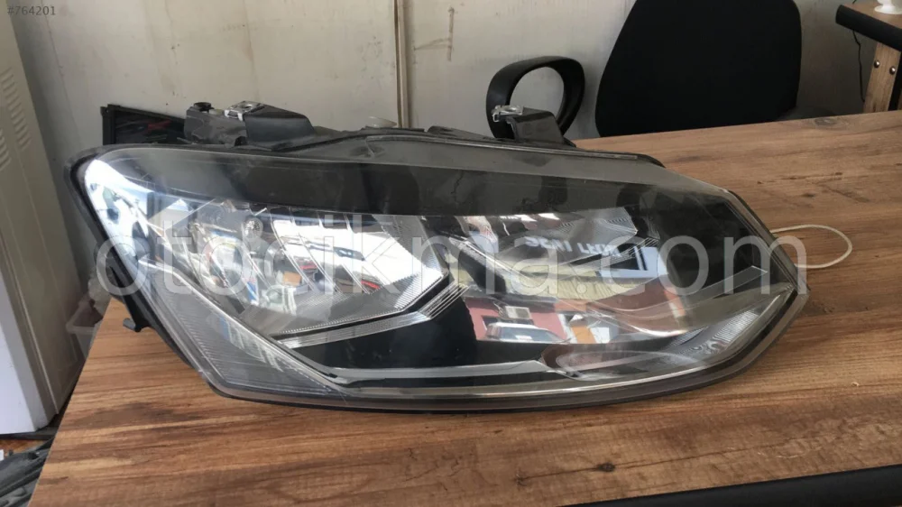 POLO 2015 SOL FAR  VE POLO TÜM ÇIKMA YEDEK PARÇALAR