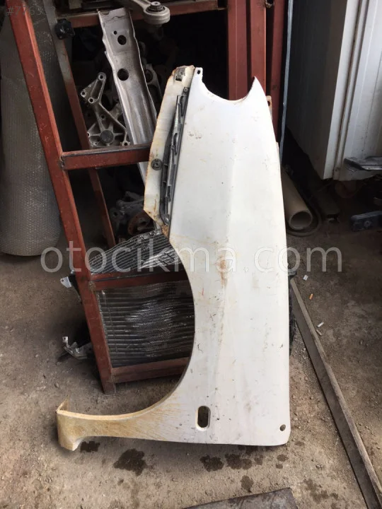 POLO ÇIKMA ÇAMURLUK FAR KAPI VE TÜM ÇIKMA YEDEK PARÇALAR