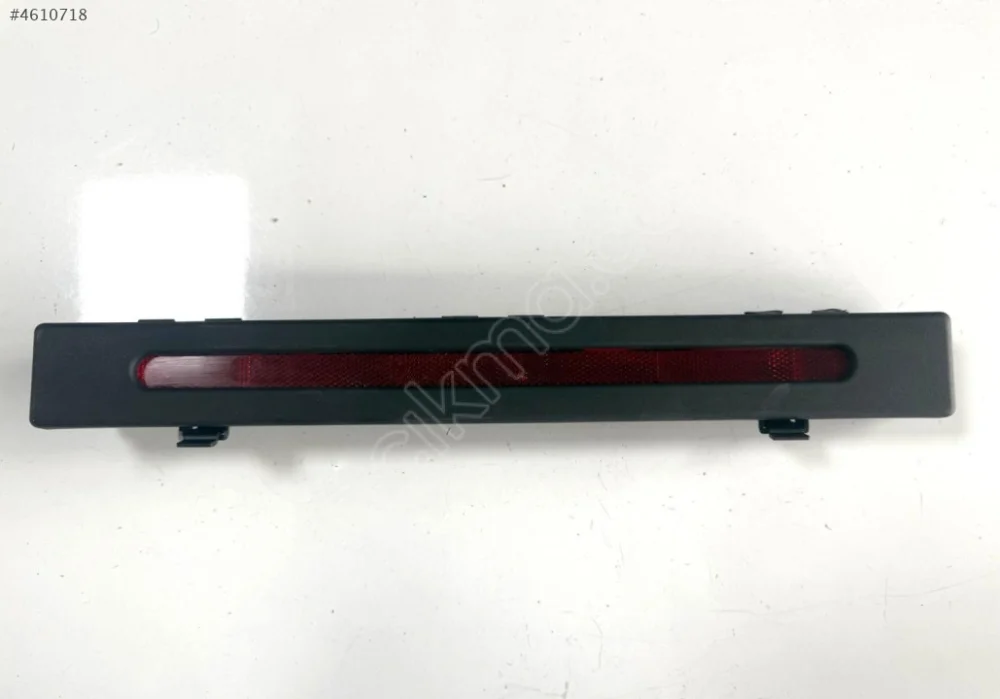 Reflektör Mercedes-Benz E Serisi W213 A0008900597