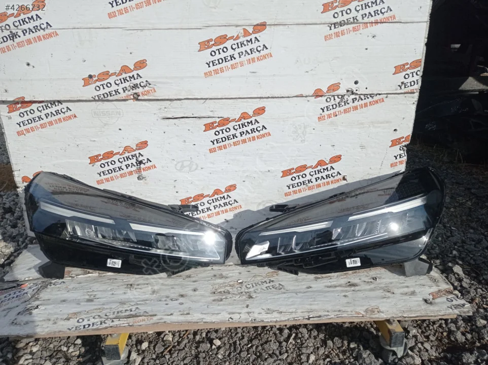 Renault Clio 5,5 (Makyajlı) Sağ-Sol Far
