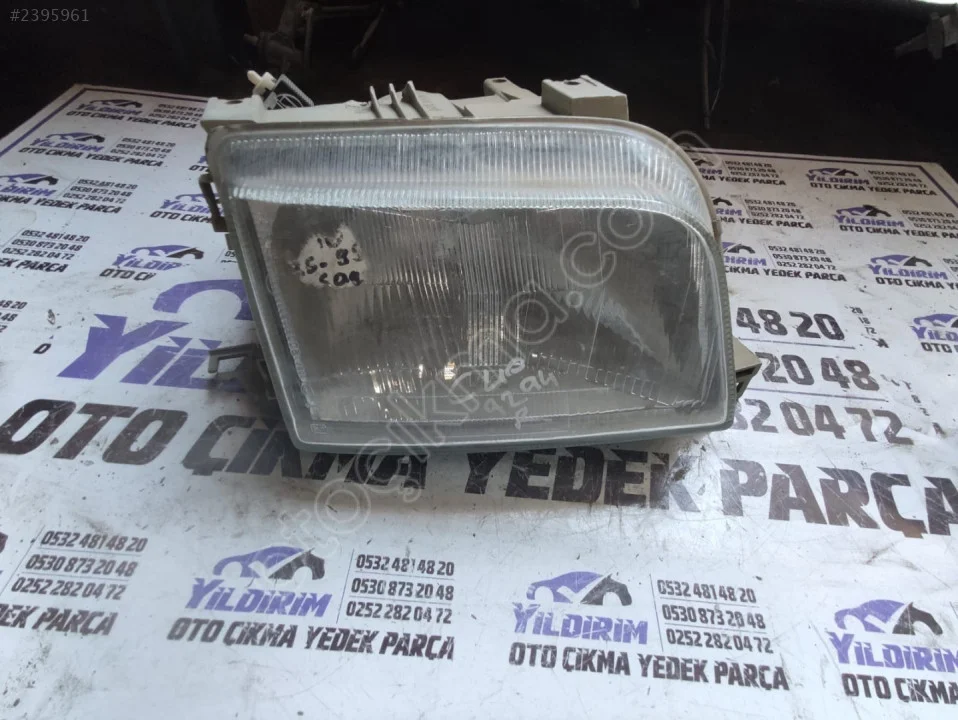 RENAULT CLİO 92-94 SAĞ FAR