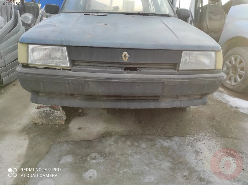 RENAULT FLASH ÇIKMA SAĞ ÖN FAR