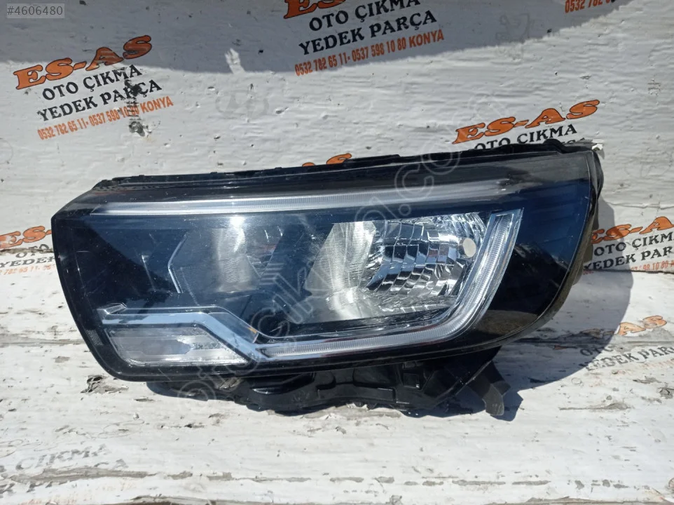 Renault Kangoo 2026 Sol Ön Far 260608411R