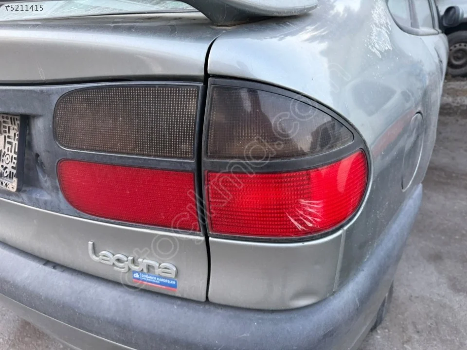 Renault Laguna 1 Sağ Arka Stop