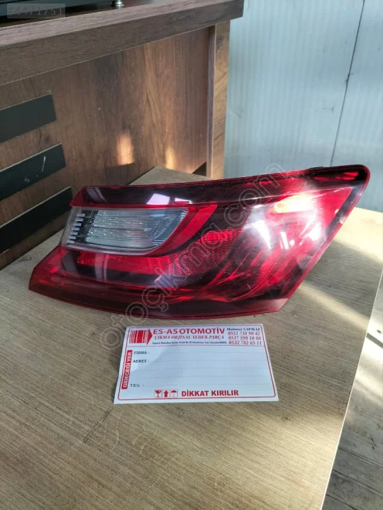 Renault Megane 4 Sağ Dış Stop