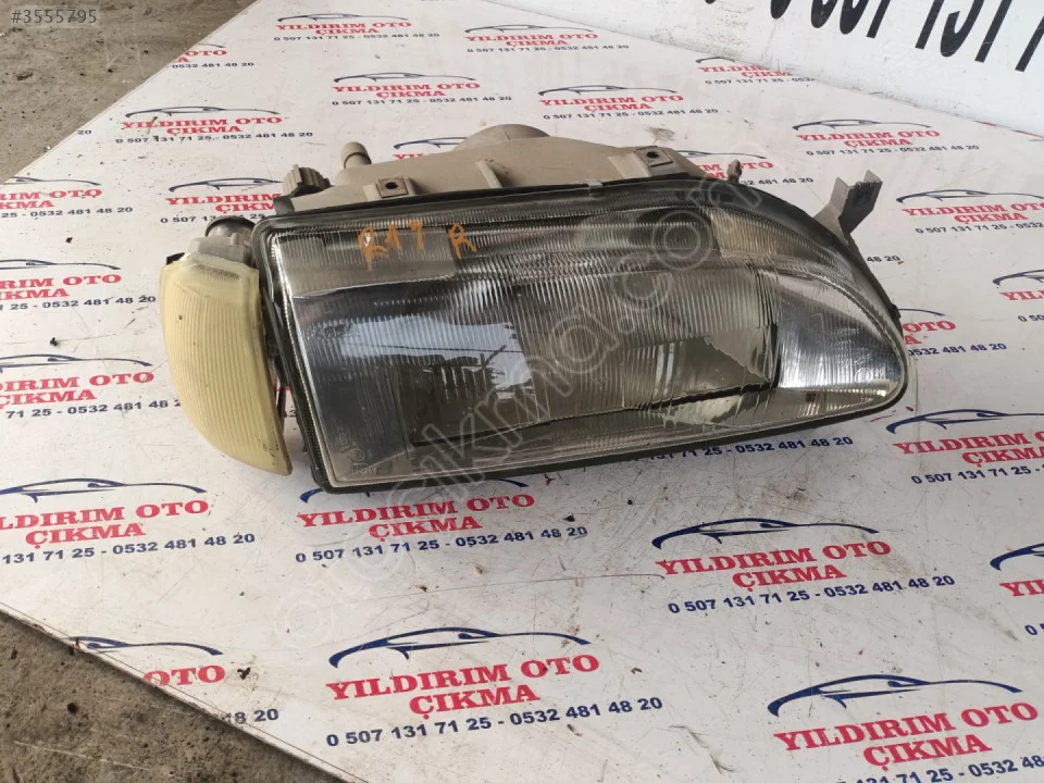 RENAULT R19 SAĞ ÖN FAR