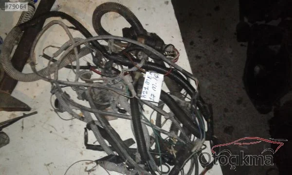 Renault r21 menager 1.7 motor içi tesisatı