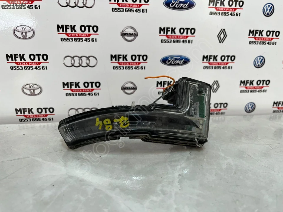 Renault Zoé (AG) R135 Ayna Sinyali  Sağ 12853450