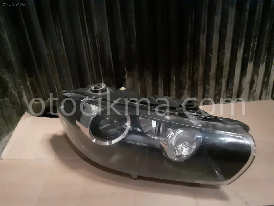 SCİROCCO ÖN SAĞ FAR VE SCİROCCO TÜM ORJİNAL ÇIKMA PARÇALAR.