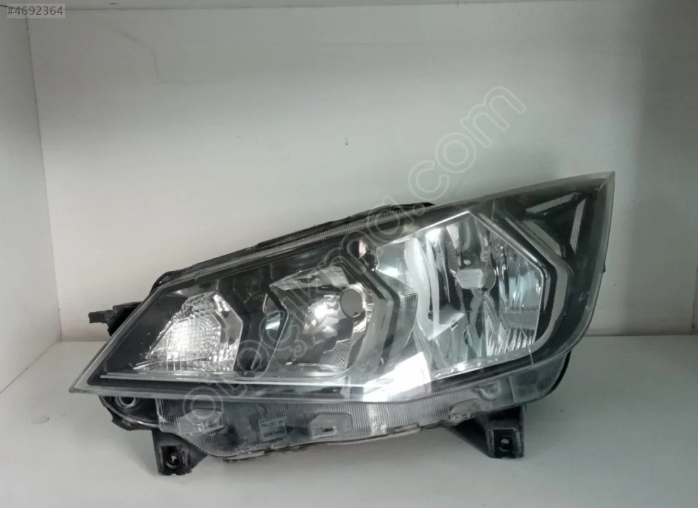 SEAT İBİZA ORJİNAL ÇIKMA SOL FAR 2