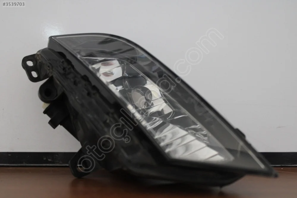 SEAT LEON 2013/17 SAG ÖN SİS FARI 6J9941702A