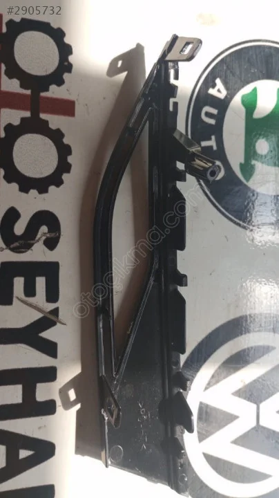 Seat Leon 2015 arka stop sol led sinyal çerçevesi