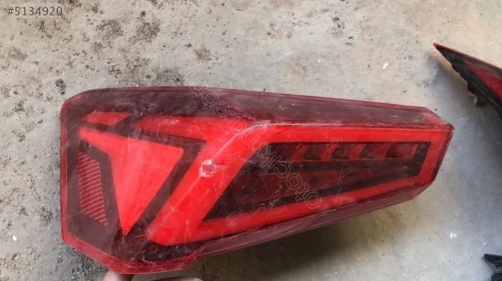 Seat Leon 2020-2026 Sol Stop 10E945095
