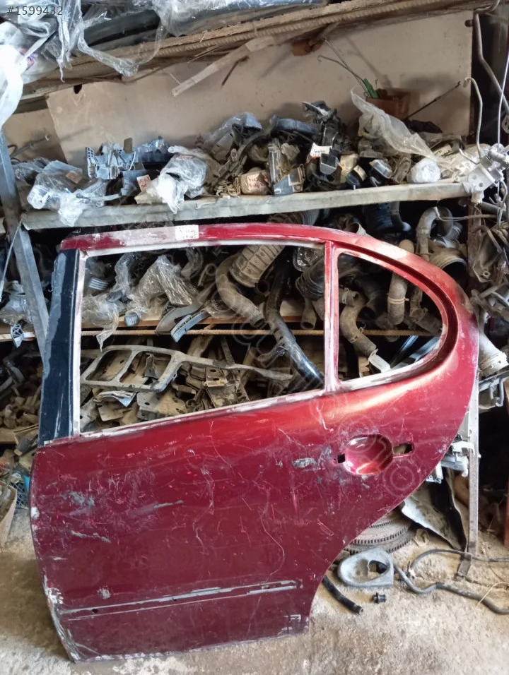 SEAT TELEDO SOL ARKA KAPI