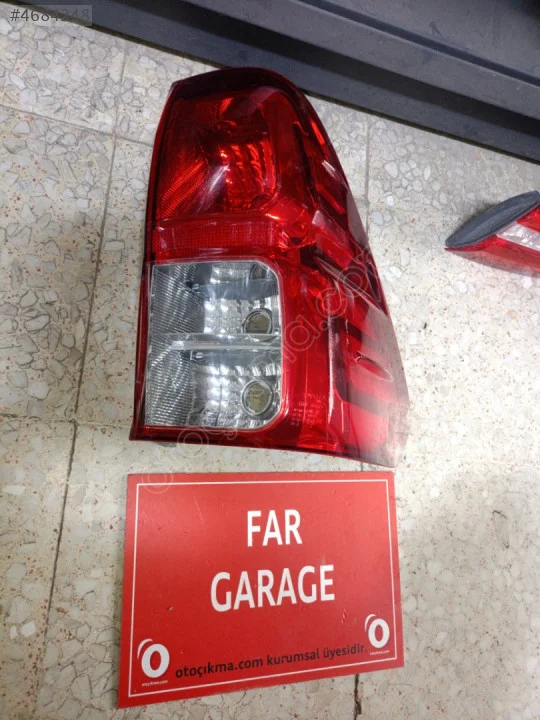 TOTOTA HİLÜX SAG ARKA STOP