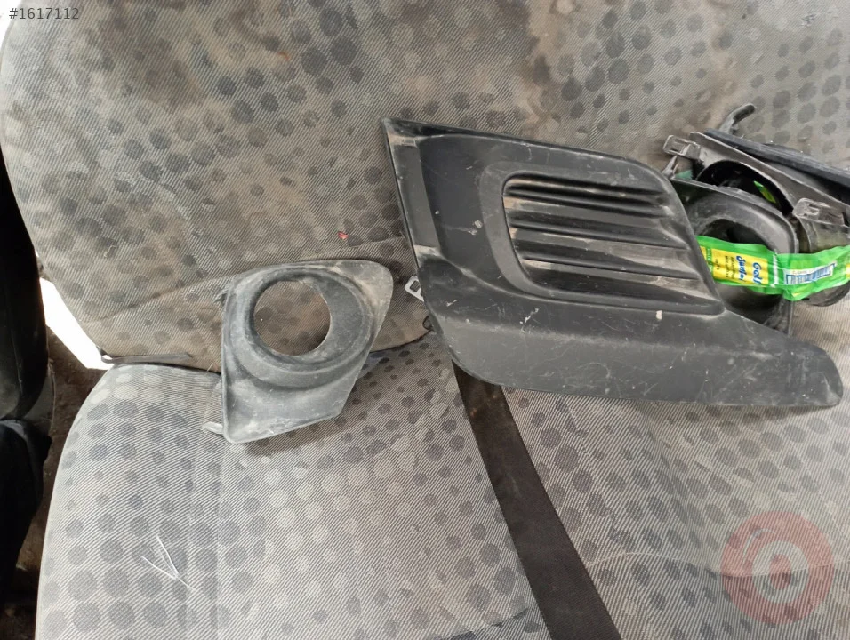 TOYOTA COROLLA SİS FAR YUVASI