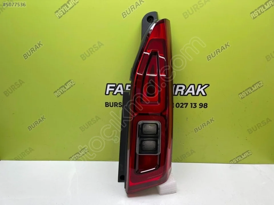 Toyota Proace City Sağ Stop 9820555080