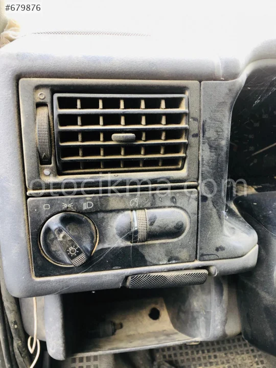 TRANSPORTERT4 FAR AÇMA KAPAMA DÜĞMESİ VE TÜM ÇIKMA PARÇALAR