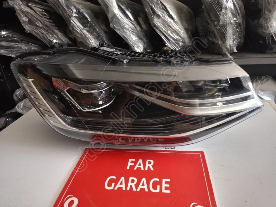 Volkswagen Caddy Sağ Far