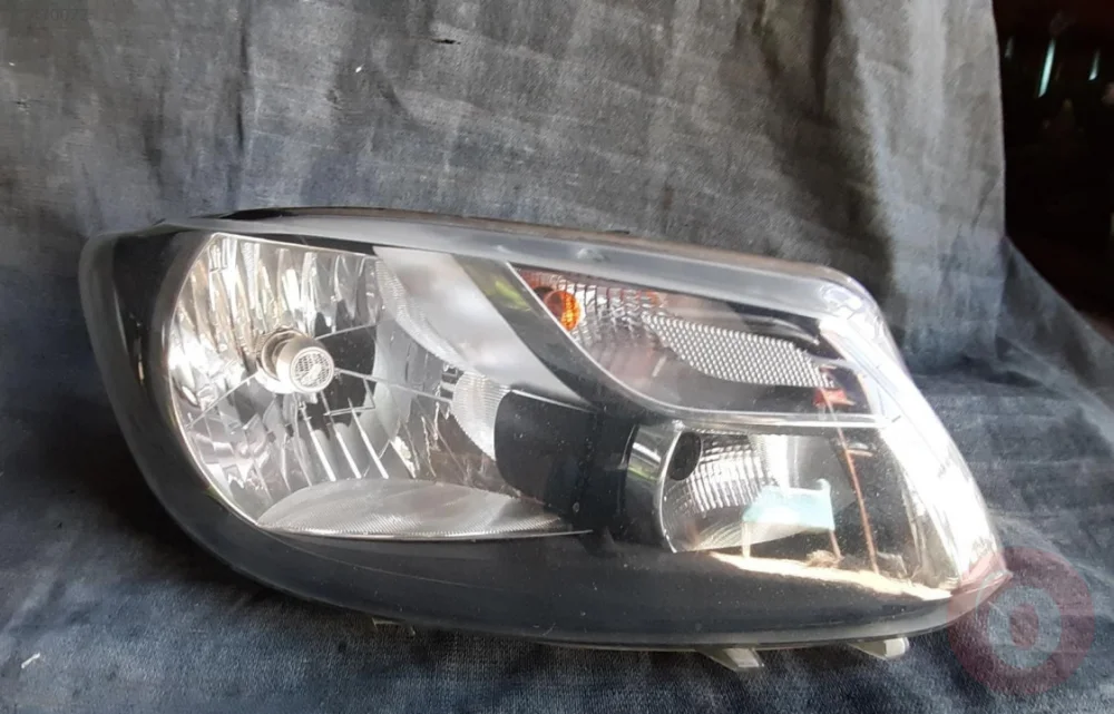 VOLKSWAGEN CADDY SAĞ FAR 2012-2014 ORJİNAL ÇIKMA PARÇA