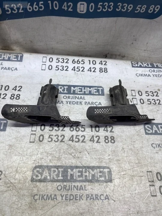 Volkswagen Golf 7 Far Yıkama Braketi 5C6807942