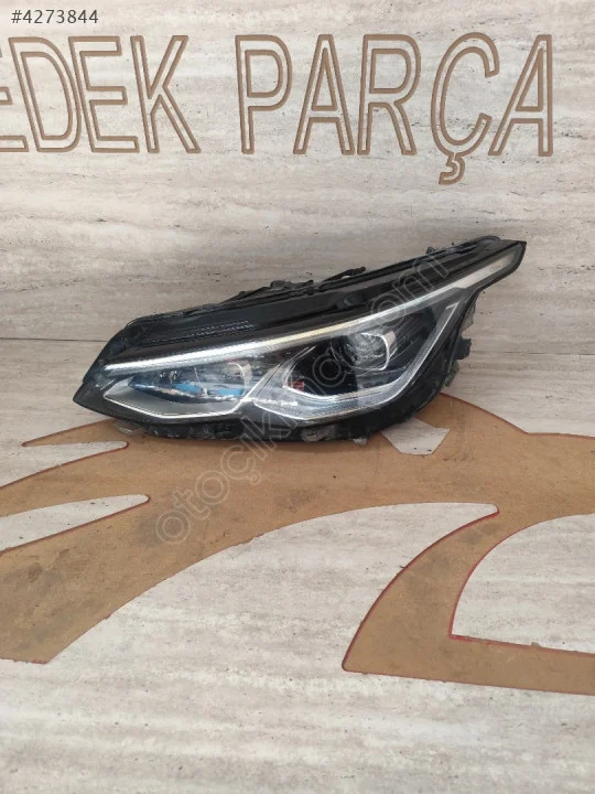 VOLKSWAGEN GOLF 8.5 LETLİ 2021 2022 SOL ÖN FAR  1221122544