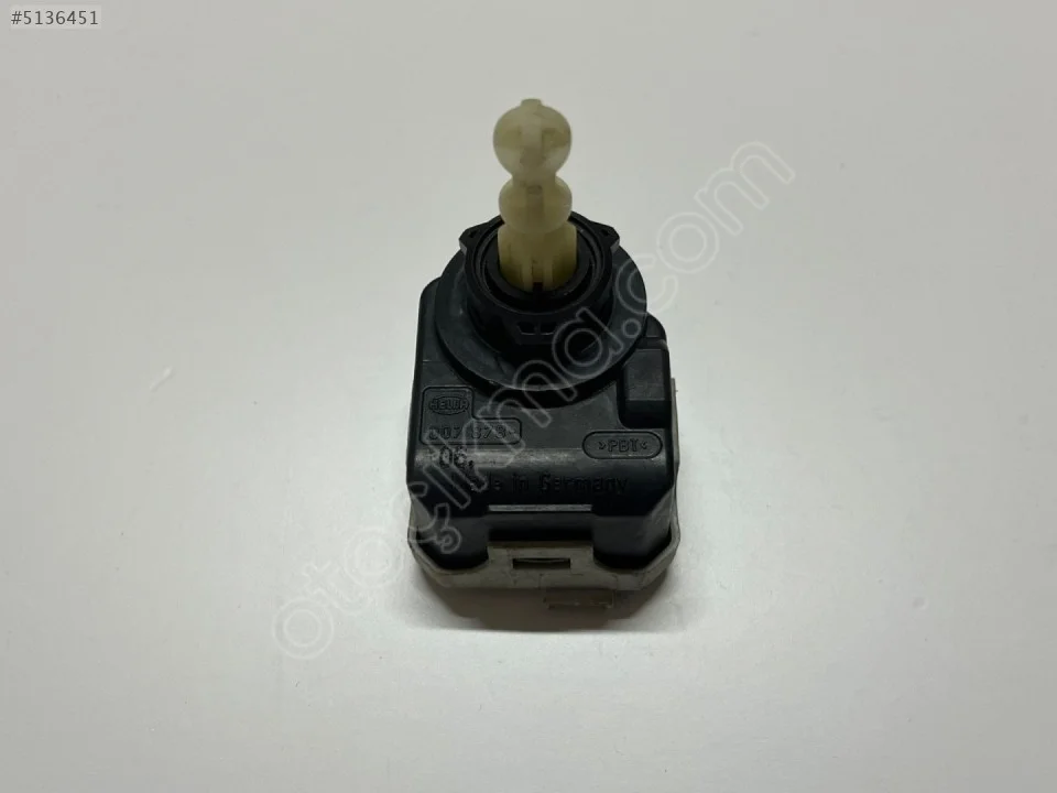 Volkswagen Passat 1998-2005 Far Ayar Motoru