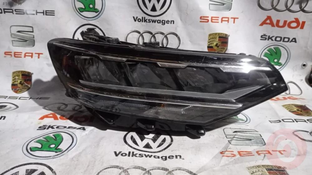 VOLKSWAGEN PASSAT 2019-21 SAĞ ÖN FAR ORJİNAL ÇIKMA PARÇA