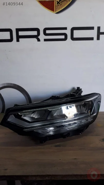 VOLKSWAGEN PASSAT 8.5 SOL FAR ORJİNAL ÇIKMA PARÇA