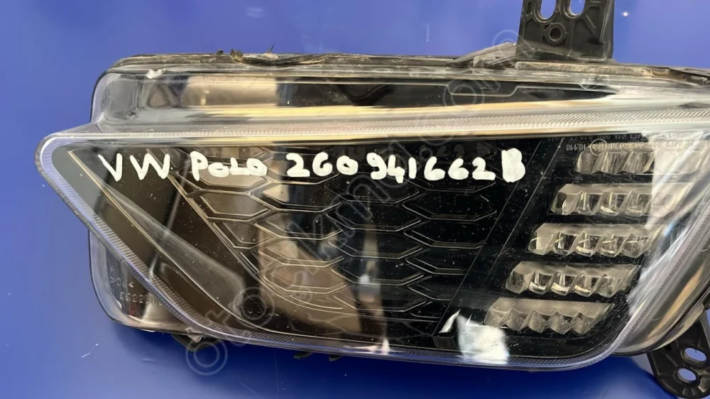 VOLKSWAGEN POLO SAĞ ÖN GÜNDÜZ FARI | 2G0941662B