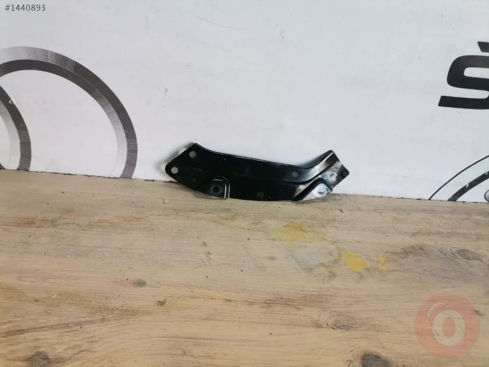 VOLKSWAGEN POLO SOL FAR ÜST SACI ORJİNAL ÇIKMA PARÇA