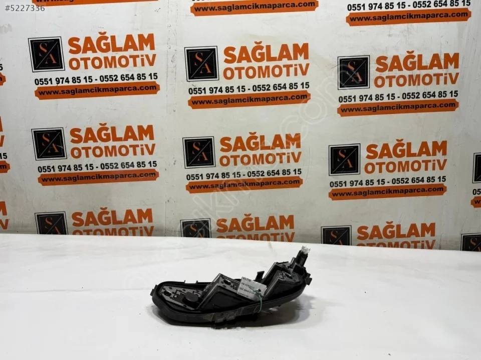 Volkswagen Scirocco 1.6 Sağ Arka Stop Duyusu 1K8945258C