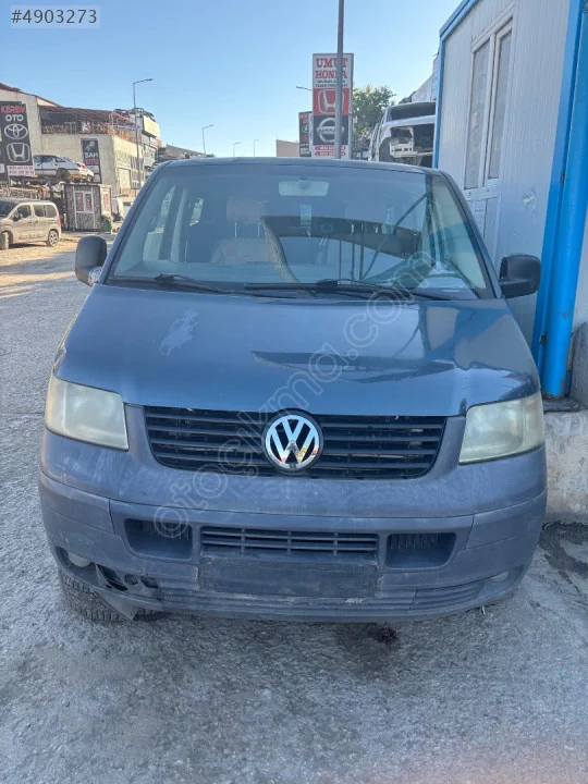 Volkswagen Transporter T5 Kaput Far Tampon