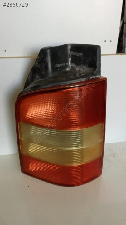 VOLKSWAGEN TRANSPORTER T5 SAĞ STOP LAMBASI