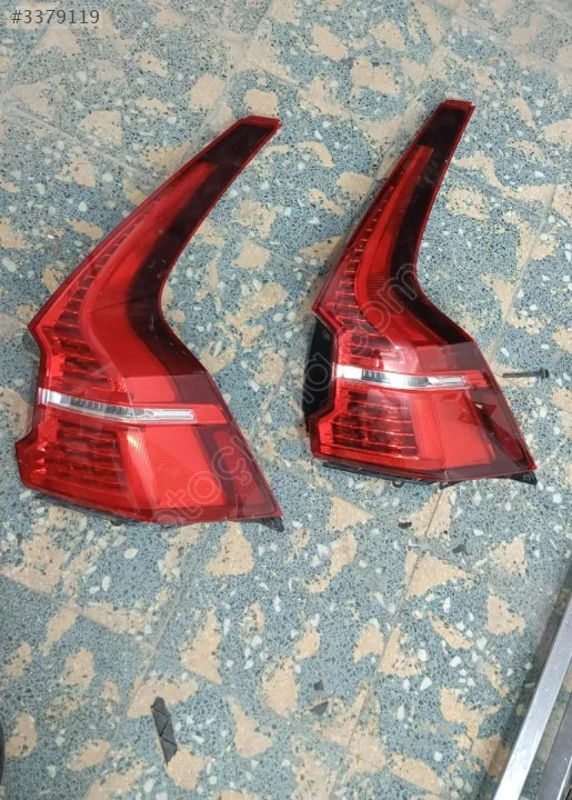 VOLVO XC60 ORJİNAL ÇIKMA  SAĞ STOP