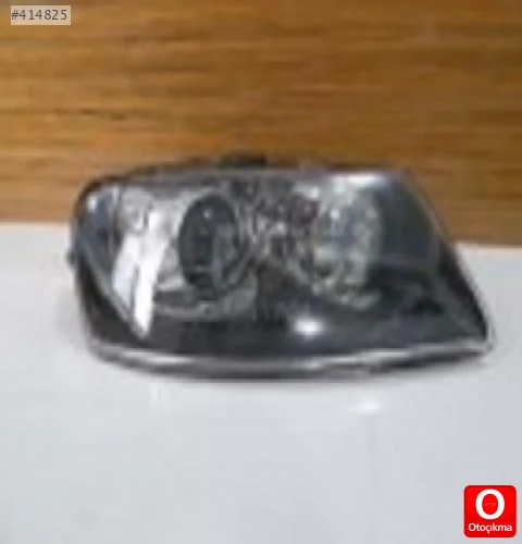 VW TOUAREG SAĞ FAR  VE TÜM ORJİNAL ÇIKMA PARÇALAR